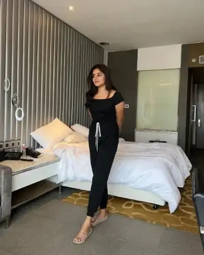 Call Girls Delhi Cash On Delivery